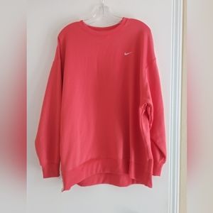 Womens Nike crewneck
